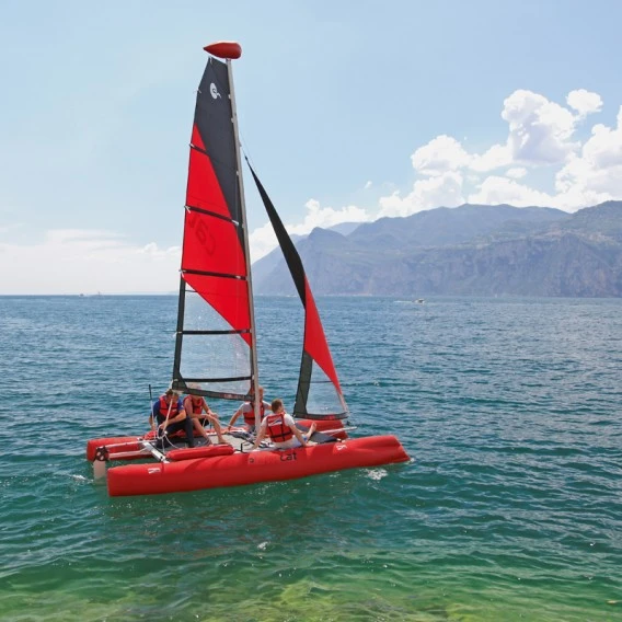 Grabner Happy Cat Hurricane Katamaran Segelboot â Bild 2