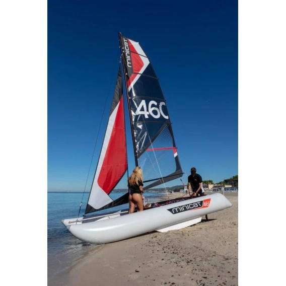 MiniCat 460 Esprit Aufblasbarer Katamaran Segelboot – Bild 4